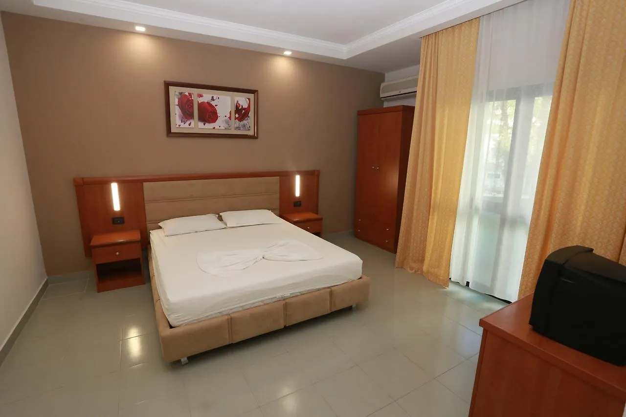 Albatros Hotel Durres